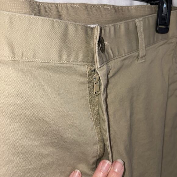Fabletics The High Side Chino Pant Men's Size 33x32 Classic Fit Khaki Tan EUC - Picture 6 of 15